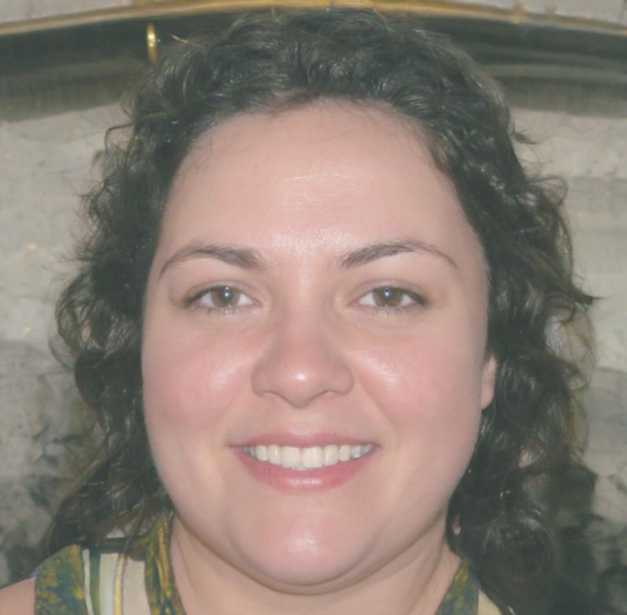 Retrato de Esperanza Vidal, instructora especializada en metodología pedagógica